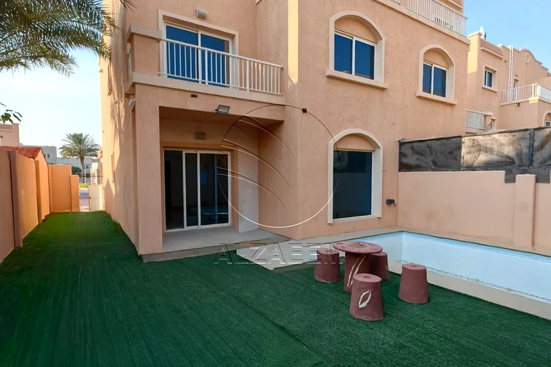 EXCLUSIVE! | Corner | 5BR with Pool and Garden63840017940867110