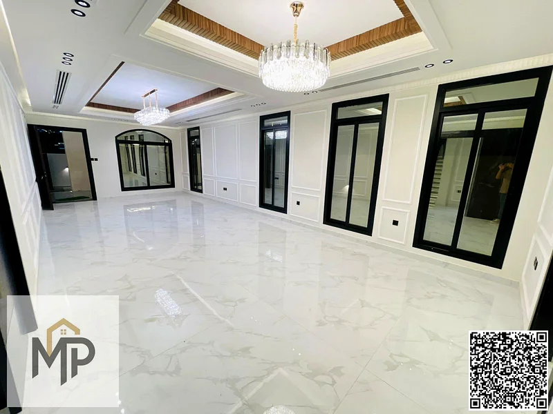 The most luxurious villa for sale with a classic design, a large garden, a roof, and 5 master bedrooms with no annual service fees.63882220923523114