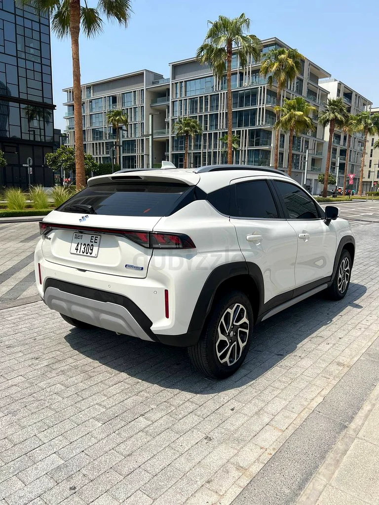 "URGENT PRICE" SUZUKI FRONX 2024 GCC63613467768321113