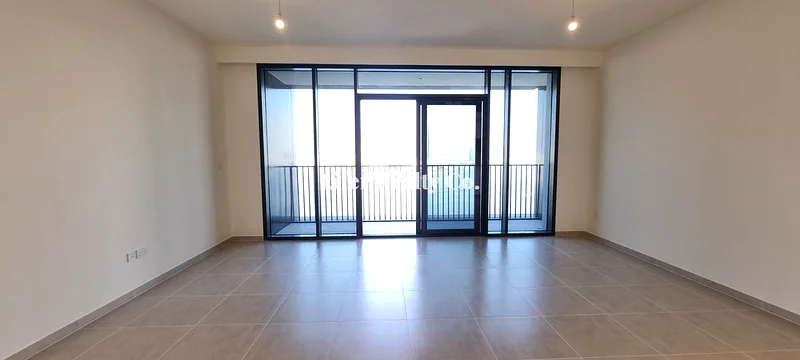 منظر بحري غير محجوب | عيش على الماء | مستوى عالٍ63760310199425111