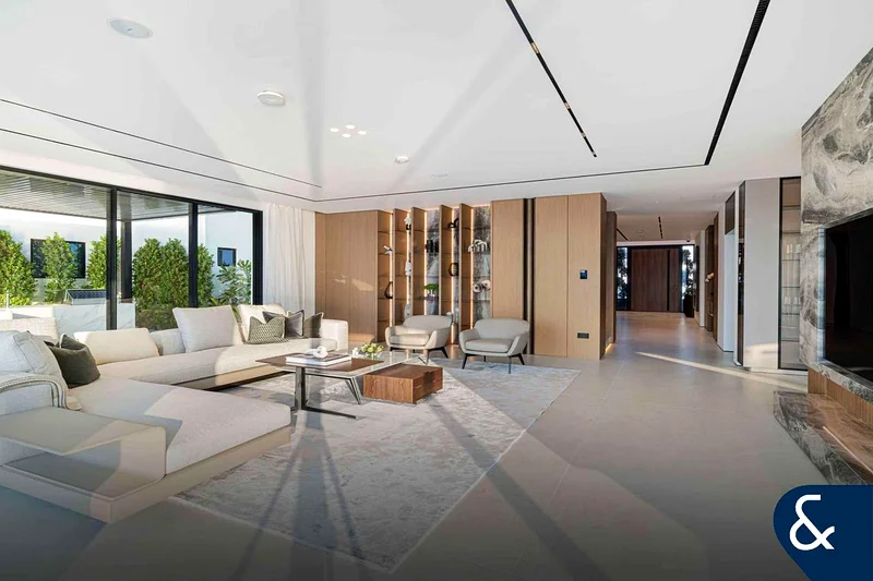 Lux Upgraded | Furnished | Bills Included63753253528961111