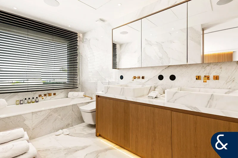 Lux Upgraded | Furnished | Bills Included63753253528961113