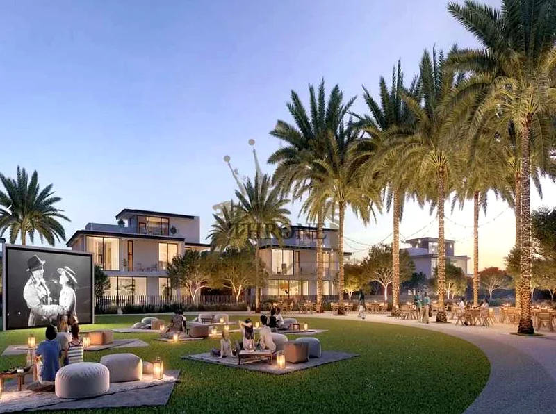 Premium Location | Single Row | On Park63946743920385110