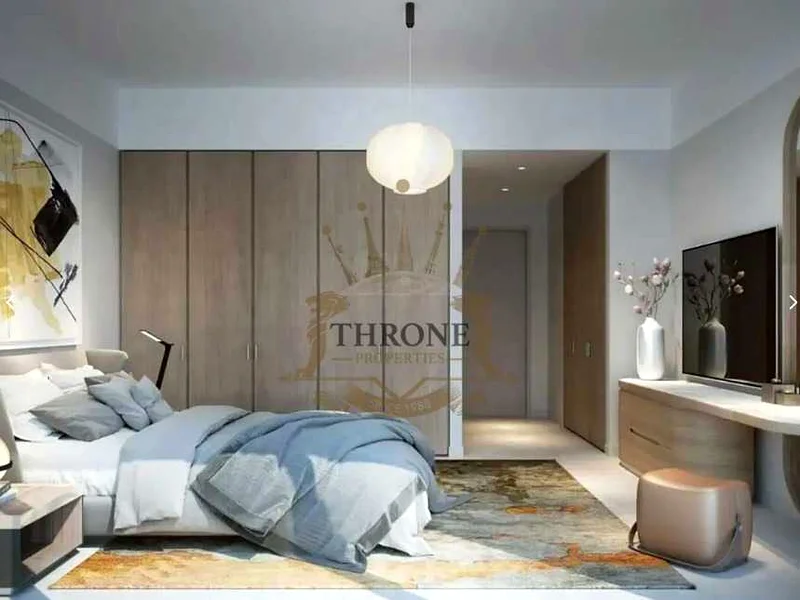 Premium Location | Single Row | On Park63946743920385111