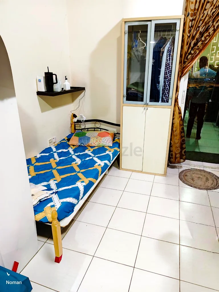 Executive Bed Space | Neat And Clean | All Bills Including In Rent63798014305155110