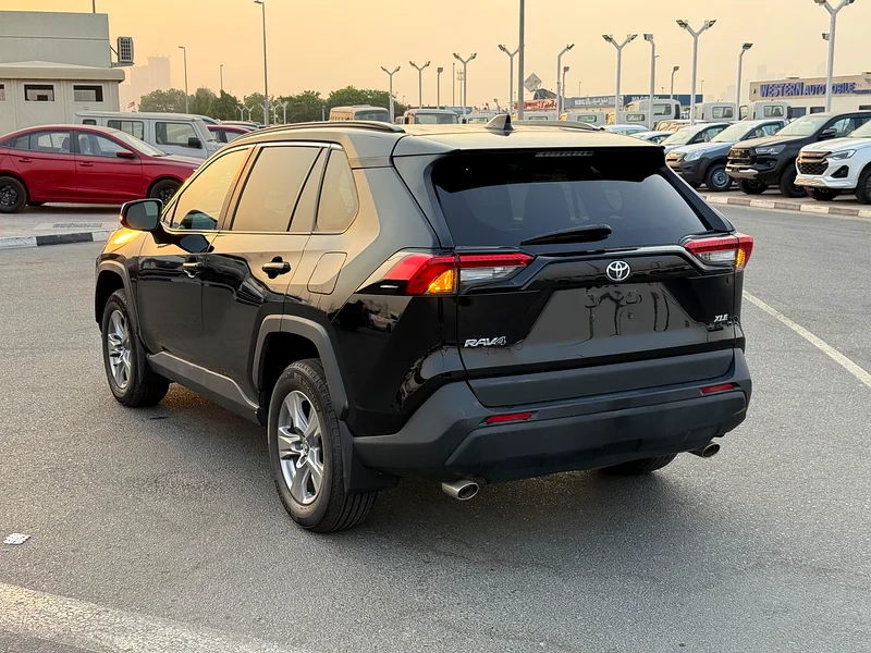 2024 TOYOTA RAV4 XLE FULL OPTIONS IMPORTED FROM USA63612792520194113