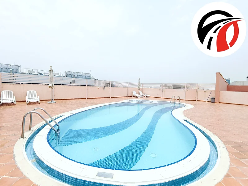 شقة واسعة جدًا مكونة من غرفتين نوم، متاحة بدون رسوم تبريد بسعر 8299163755799726211111