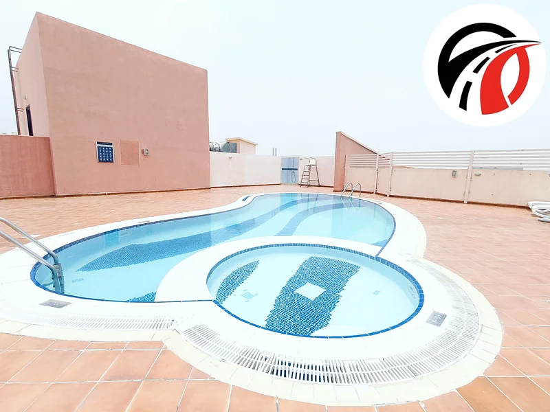 شقة واسعة جدًا مكونة من غرفتين نوم، متاحة بدون رسوم تبريد بسعر 8299163755799726211112