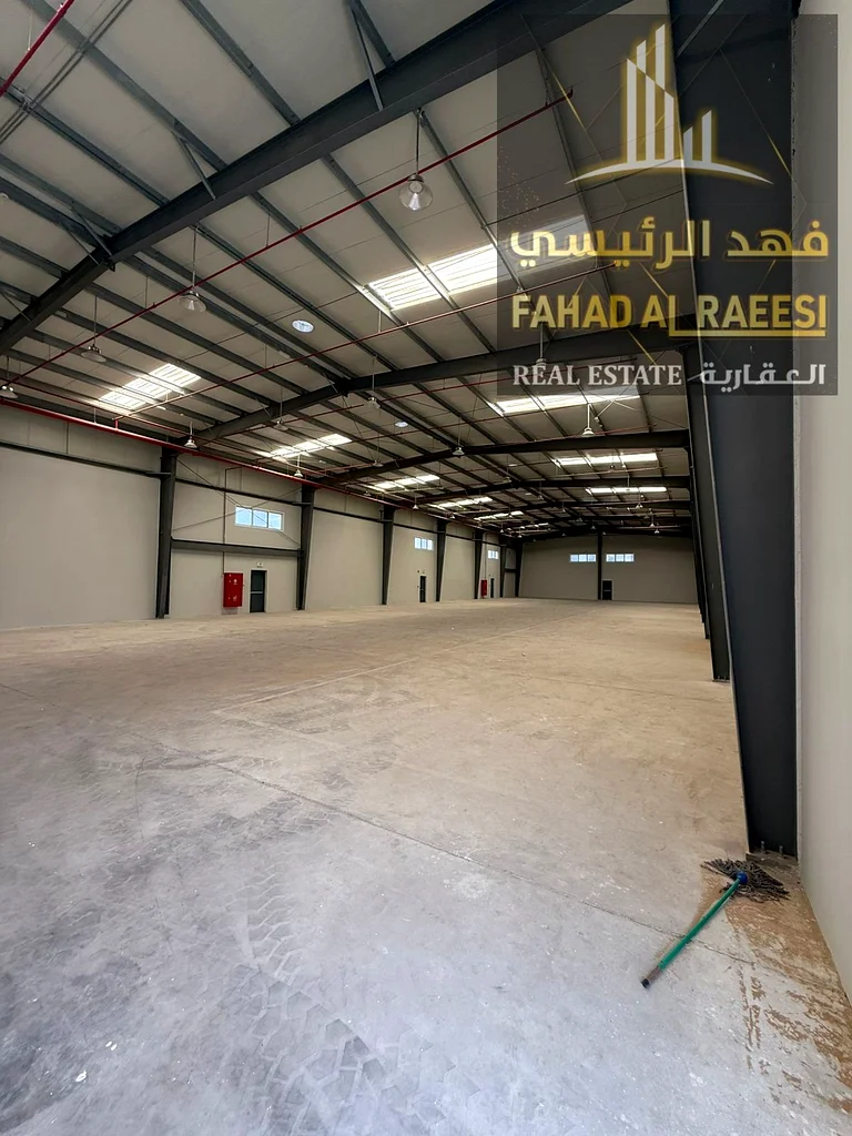 Your industrial future starts here – a prestigious complex in Al Sajja with competitive prices and great potential.63622816350979113
