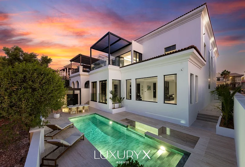 Turn key | Luxury Mansion | Earth course views63926871496961110