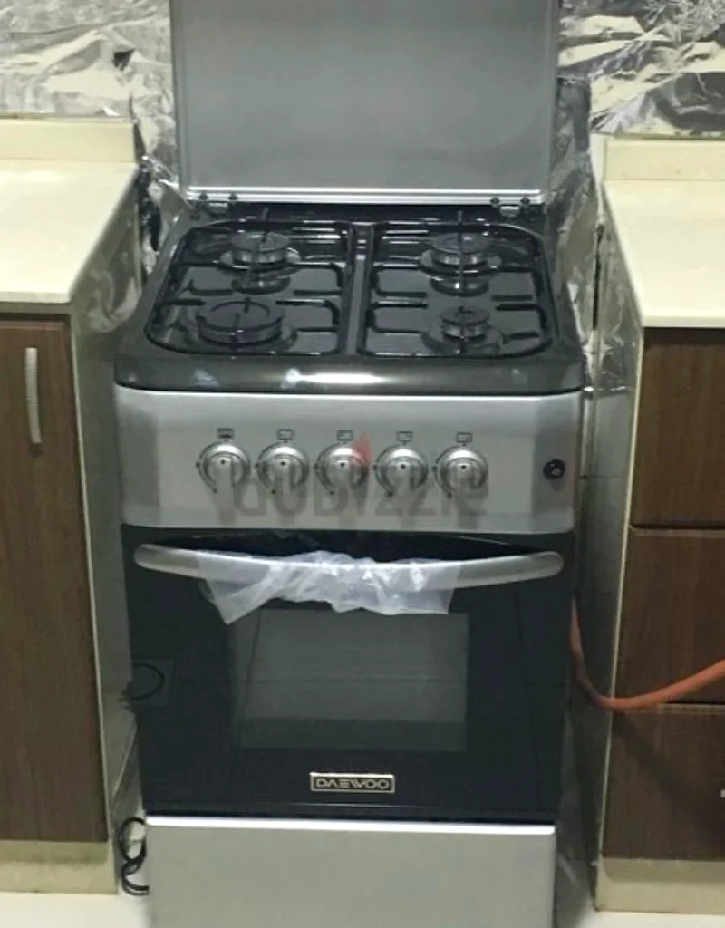 ابوهيل سكن شباب 650 درهم نظيف جدا وراقي بجانب مترو القياده63797193501698113