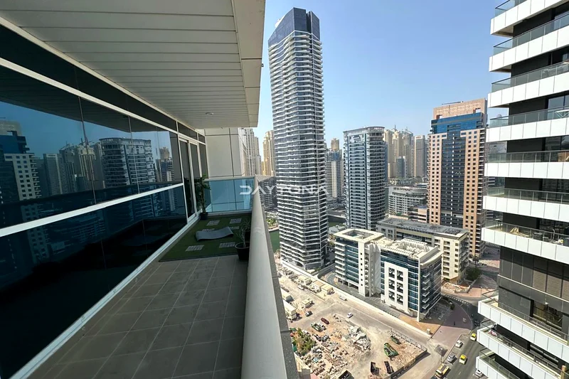 JUST ONE CALL AWAY | LUXURY 1 BR | FOR RENT63775322190337114