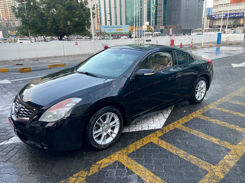 نيسان ألتيما كوبيه 2008 في حالة جيدة63613131761665112