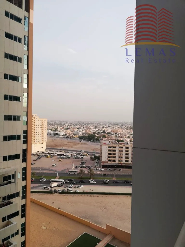 شقة مكونة من غرفتي نوم للبيع بالتقسيط ومطبخ مفتوح / ملكية كاملة63866845255683111