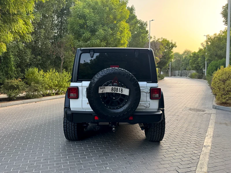 Jeep Wrangler • Warranty • Mint Condition63612070390401113