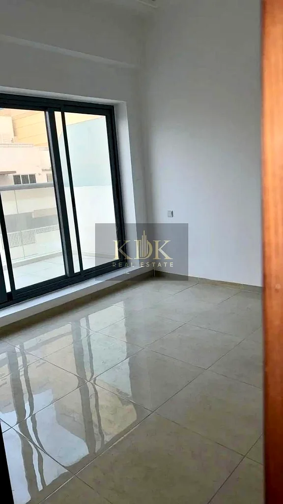 Spacious  | Huge Layout | Prime Location63778556392579111