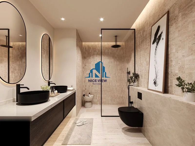 Balcony | Spacious Unit | Luxury Living63848158304515114