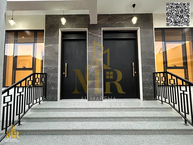 Directly from the owner, a two-story villa in Al Bahia, central air conditioning, freehold for all nationalities. The price includes air conditioners.63882118911490114