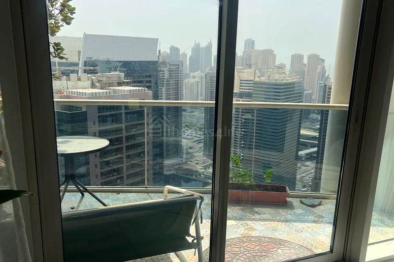 Spacious Penthouse | 4BR  | Stunning Views63987419826690113