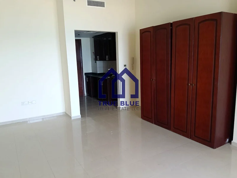 إطلالة بحرية كاملة | شرفة كبيرة | طابق عالي63815047419649113