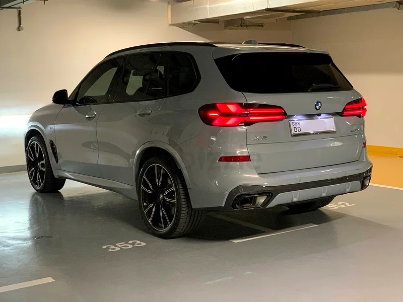 BMW X5 xDrive40i Exclusive M Sport63612445829890112