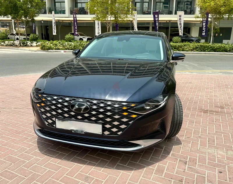 هيونداي أزيرا 2022 - خيار كامل | 3.5 لتر V6 | 53,500 كم | بريميوم63612083752961110