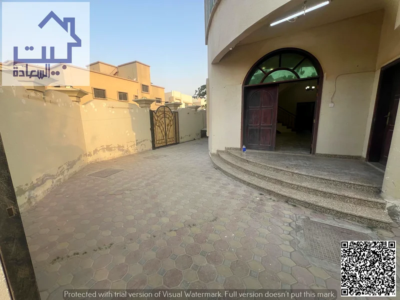 Luxury villa for rent in one of the most prestigious areas of Ajman - Al Rawda 2, enjoys a prime location, large area, distinctive division, payment f63723561617154111