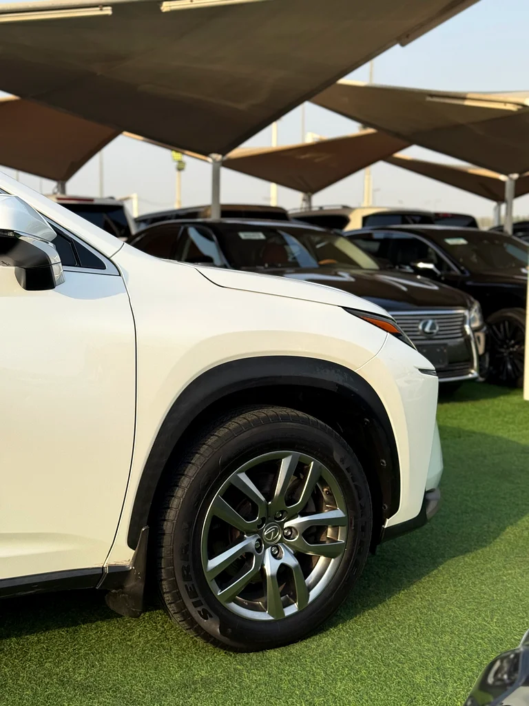 Lexus NX200t Platinum63612072814465114