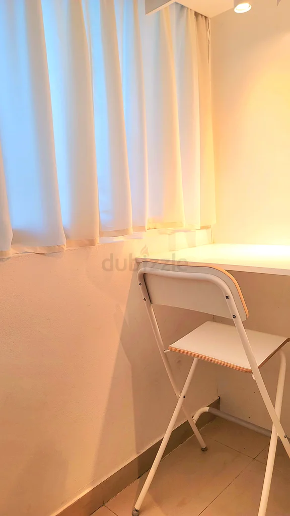 مساحة سرير أساسية يومية في بر دبي63817807354753113