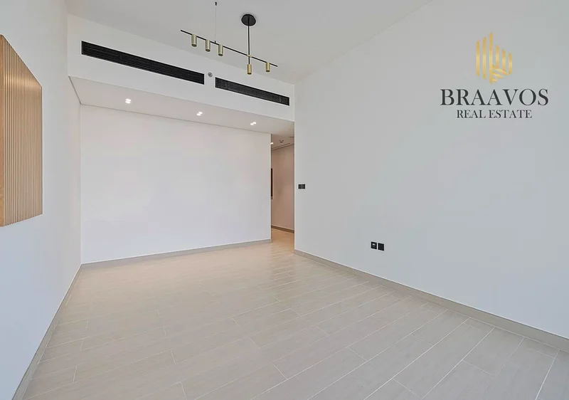 1BR | HUGE LAYOUT | BRAND NEW UNIT | POOL VIEW63798721766658112