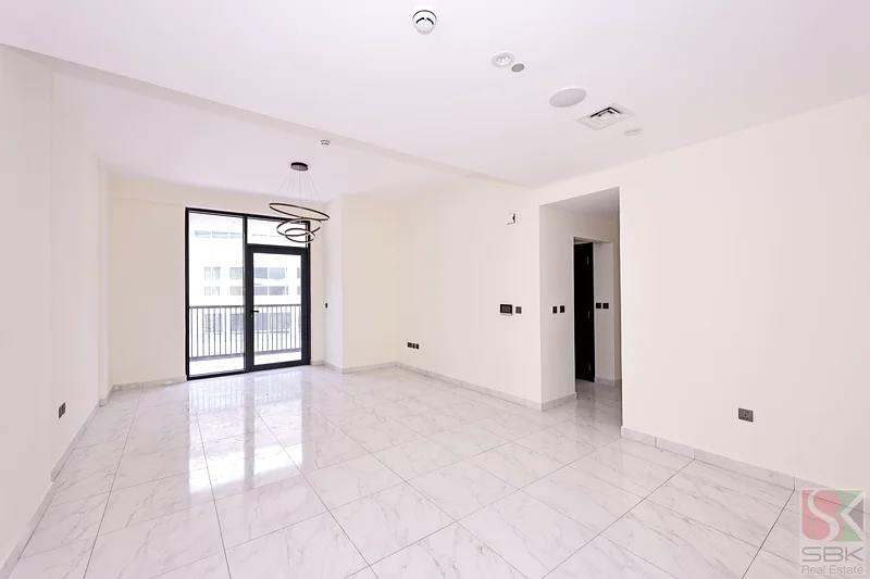 جودة متميزة | تخطيط واسع | جاهز للانتقال63725078768771113