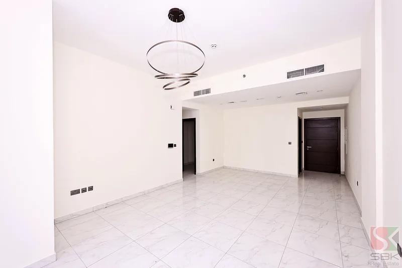 جودة متميزة | تخطيط واسع | جاهز للانتقال63725078768771114
