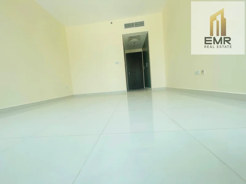 على القناة - شقتان وغرفة خادمة - شاغرة63790232629891113