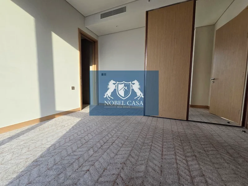 إطلالة كاملة على برج خليفة | 3 غرف نوم + غرفة خادمة | وسائل رفاهية من فئة 4 نجوم63772652068227114
