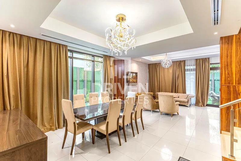 Single Row | Upgraded | Furnished | Best Location63972758968449112