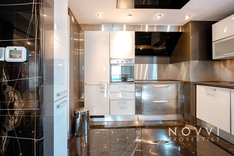Upgraded | Full Marina View | Available Now63777132352385112