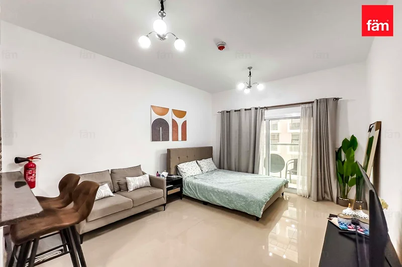 تصميم واسع | مفروش بالكامل | شاغر من 1 سبتمبر63778250422402110