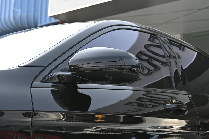 2019 Mercedes S560 4.0L V8 4Matic black color63613986248450112