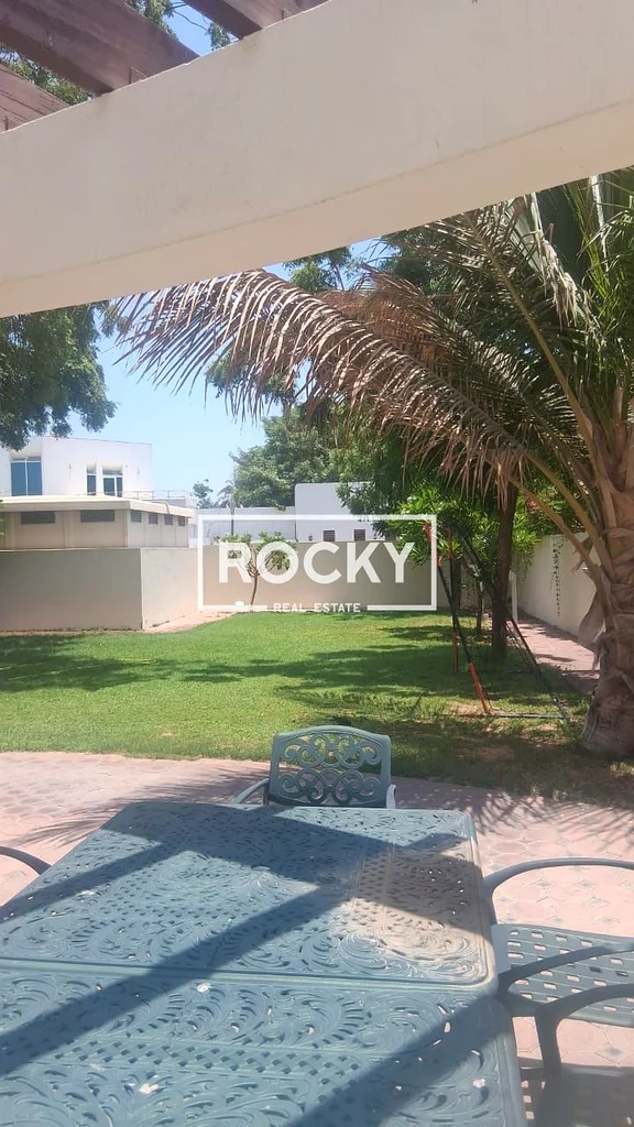 4 B/R Villa | Store/ Maid/ Laundry | Shared Pool63612103182339112