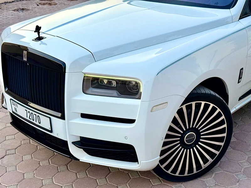 رولز رويس كولينان (جيسك، أجيمك)63612065346306111