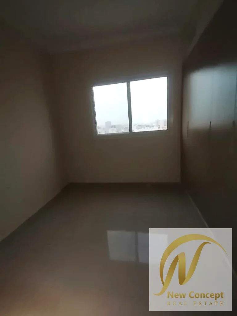 Two rooms and a hall, first tenant, at a special price63715947731073113