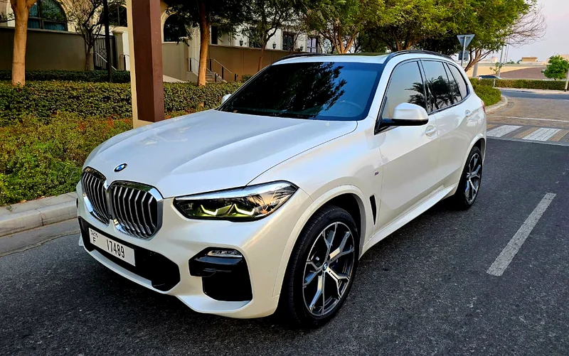 2019 Model / GCC Specs / Free Accident / 3.0L Twin Turbo V6 engine / From the owner direct63612446209666112