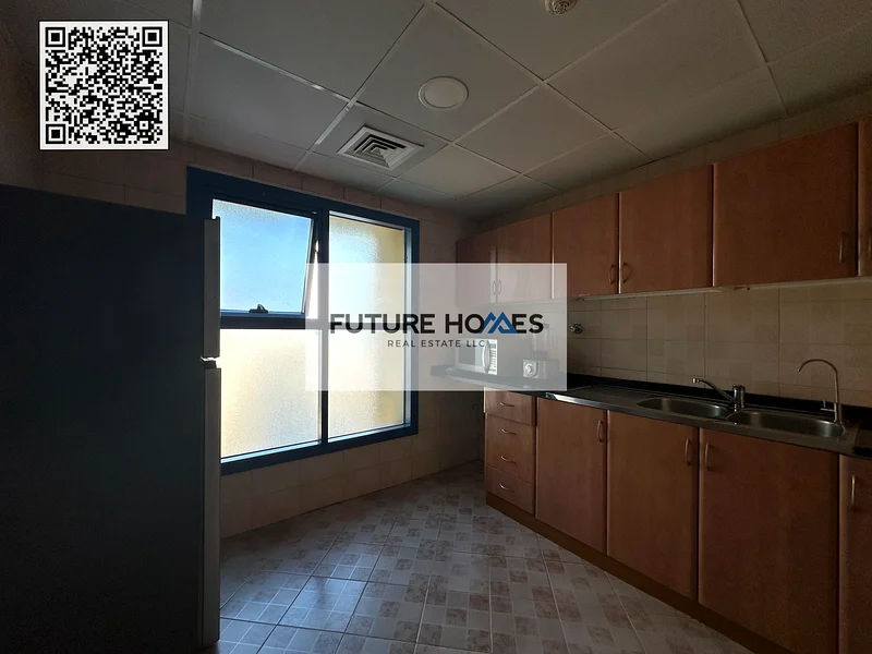 Sea View Empty Well maintained 3 BHK for sale in Al khor towers Ajman63870780424195111