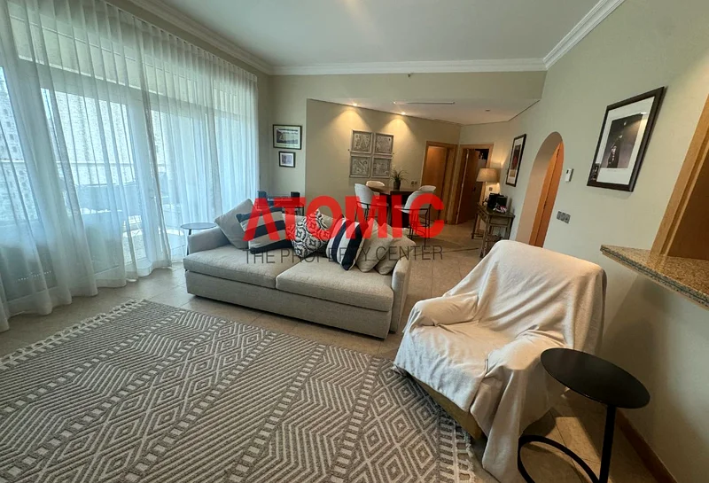 طابق عالي، شقة من غرفتي نوم وغرفة خادمة، مؤجرة، النوع E!64009545659265112