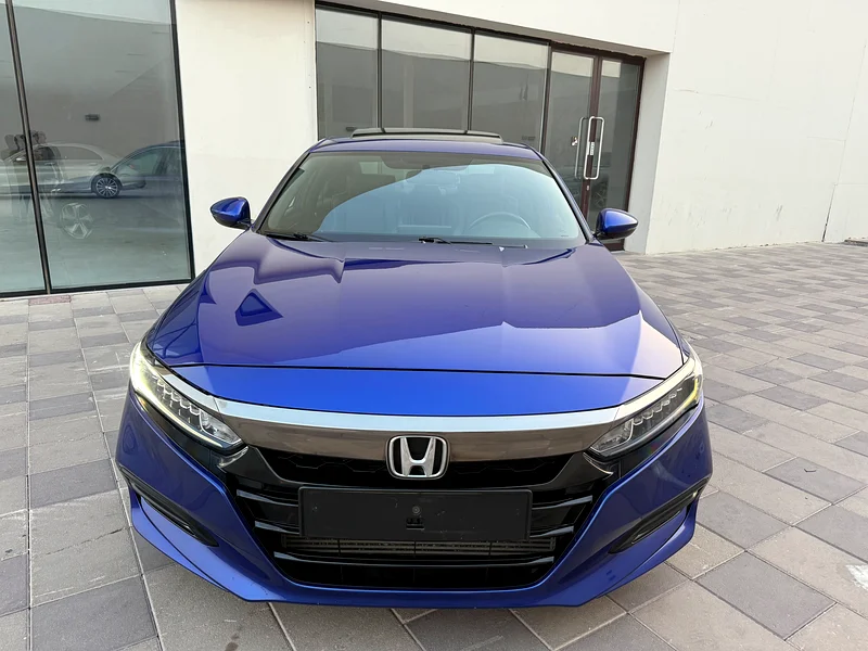 Honda Accord 2018 gcc full option free accident good condition63612064059777111