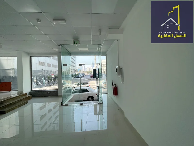 محل مُجدّد بالكامل للإيجار السنوي الموقع: المجاز 1 - الشارقة63816451867907114