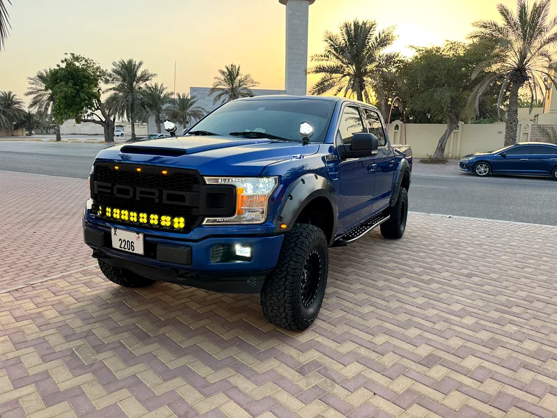 2018 FORD F-150  SUPER XLT 5.0L 8 cylinders 410 HP IN PERFECT CONDITION!63612082488323111