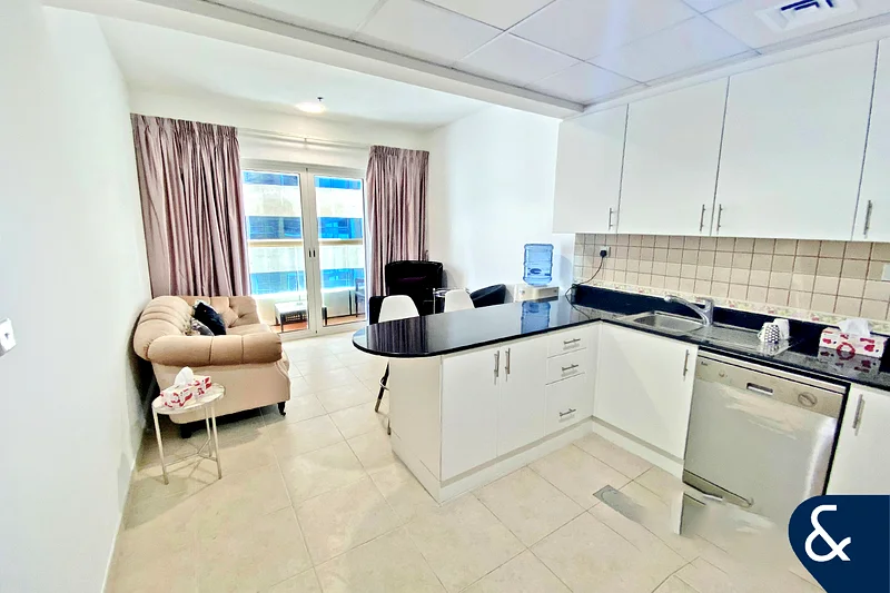 Vacant | Sea View | Large Layout | 2 Bed64041475752066110