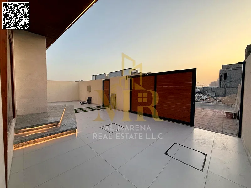 A villa with a price including registration and ownership fees on the main street, ready for occupancy in the most upscale areas of Ajman, freehold fo63904697916546114
