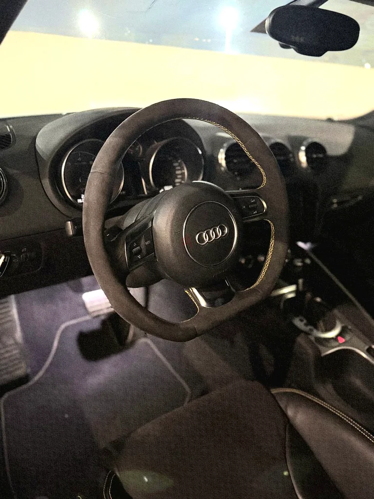 Audi TT قابل للتحوّل بمواصفات GCC | حالة ممتازة | مالك واحد | 201363613737094915112